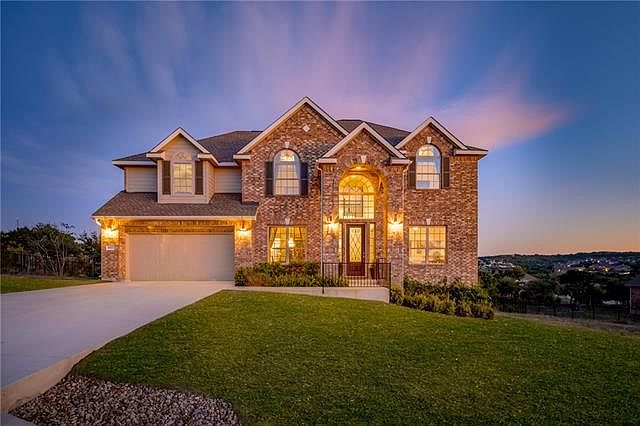 1st image of 4517 Diamante Dr