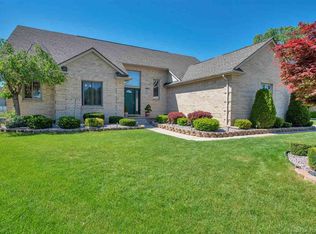 46275 Duke Ct, Shelby Township, MI 48315