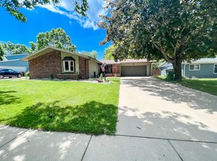 328 Eastern Ave S, Brookings, SD 57006