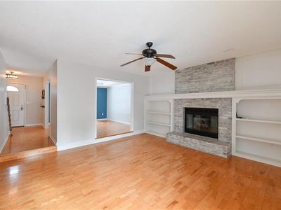 15529 W 83rd Ter, Lenexa, KS, 66219