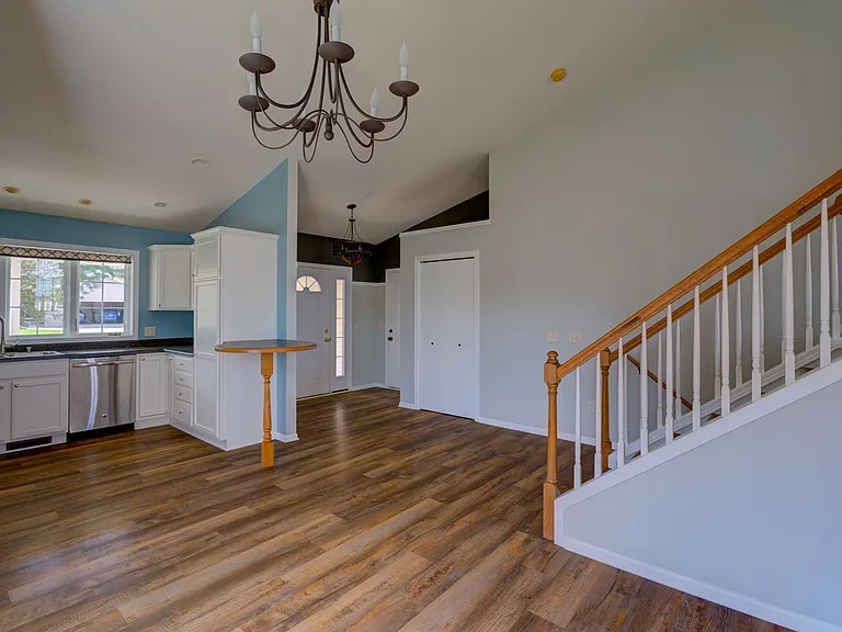 2770 Sunflower Dr — Photo 7