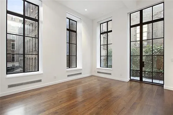 Rented by Mark David | media 45