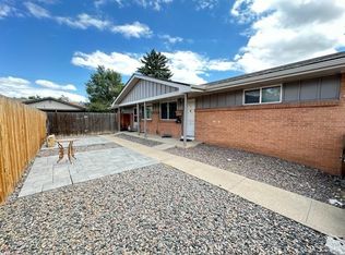 882 Yates St APT B, Denver, CO 80204