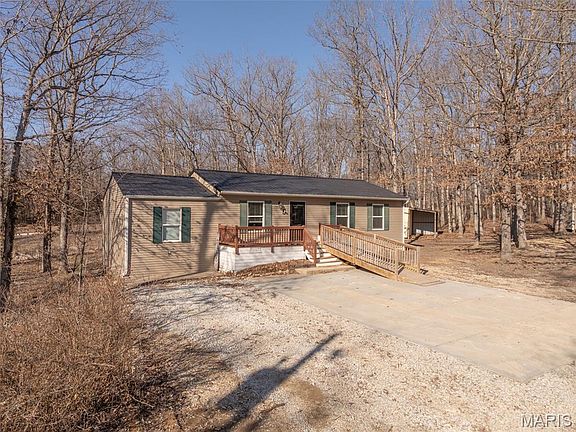 2nd image of 5 Sellenriek Ln