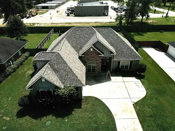 9873 Harmony Ridge Dr, Semmes, AL 36575