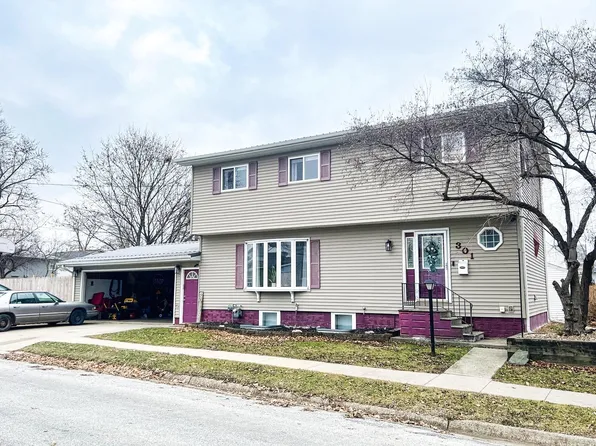 301 6th Ave SE, Oelwein, IA 50662