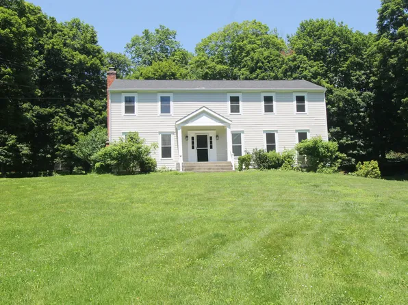 1 Quaker Ridge Road, Sherman, CT 06784