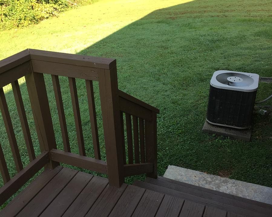 2nd image of 203 Graves Dr #A
