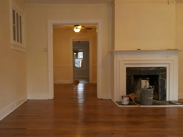 1354 Woodlawn Ave — Photo 6