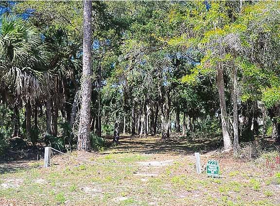 3rd image of 2231 Coquina Dr