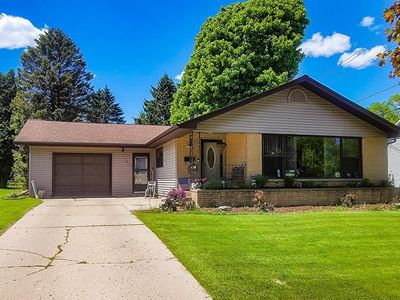1414 North 3rd St, Manitowoc, WI, 54220