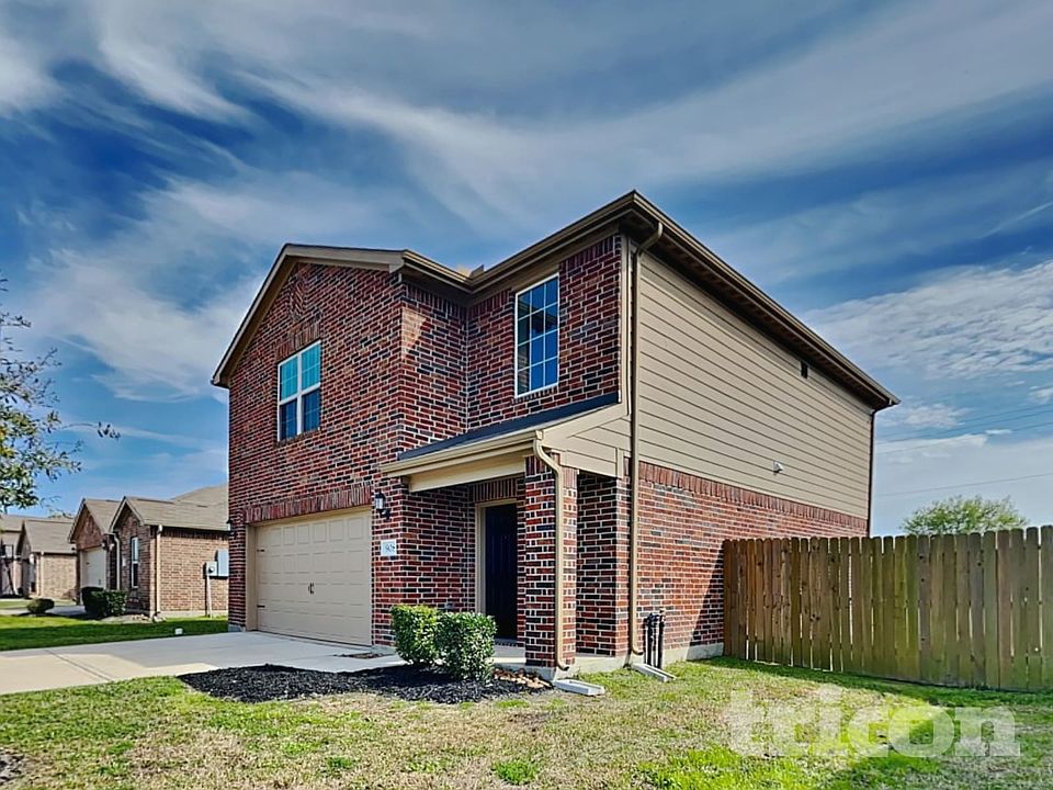 1st image of 908 American Monarch Dr