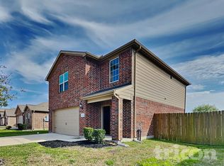 908 American Monarch Dr, La Marque, TX 77568