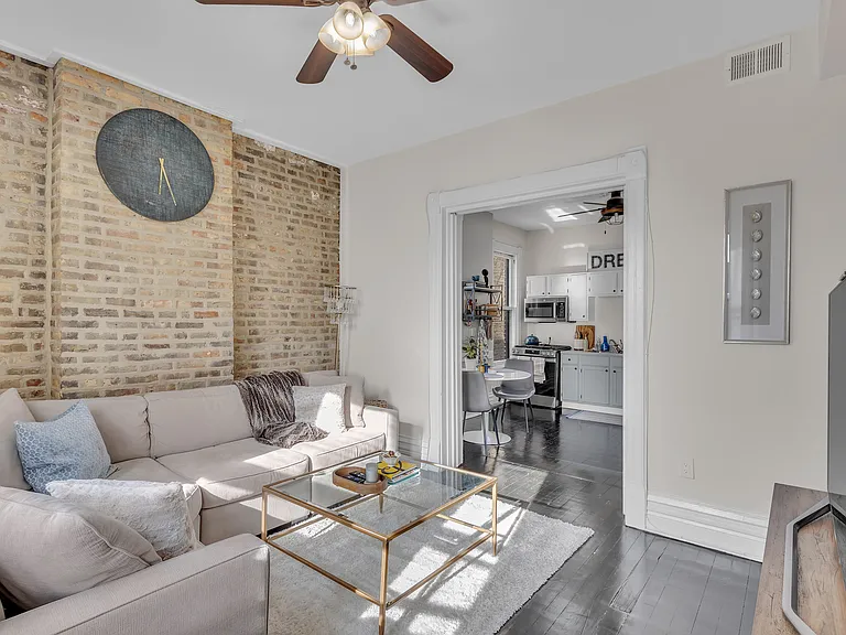1903 N Sheffield Ave #3 — Photo 5