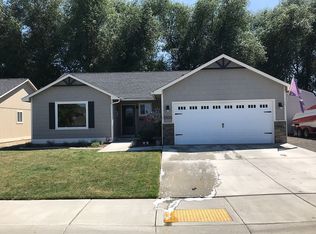5500 W Whitman St, Yakima, WA 98903