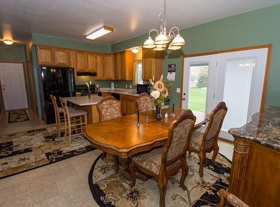 4th image of 1617 Deer Run Dr