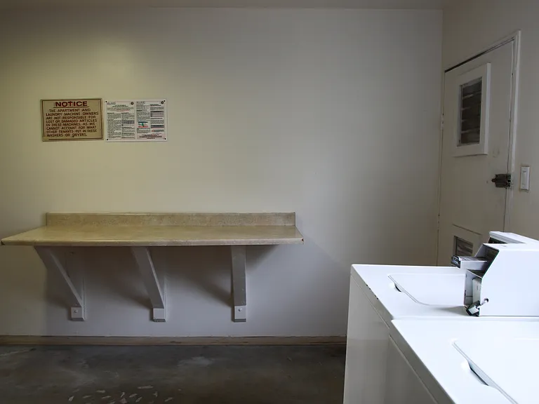 Oxnard apartments — Photo 10