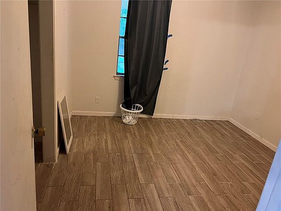 4th image of 4303 Panorama Blvd
