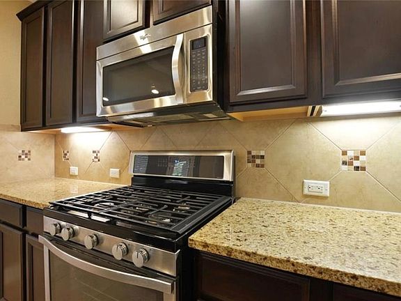 4th image of 12124 Terraza Cir #20