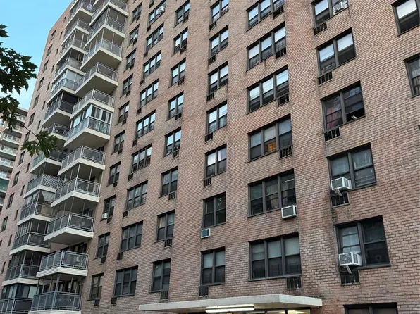 42-55 Colden Street #6S, Flushing, NY 11355