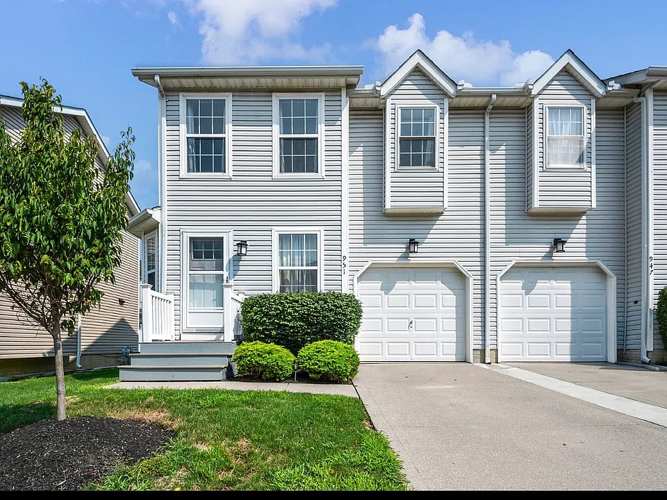 951 Columbia Ct #1