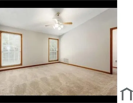 520 Paris Dr — Photo 12