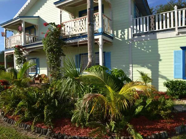 1201 Indian River Dr, Sebastian, FL 32958