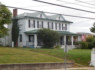 815 N Main St, Hillsville, VA 24343