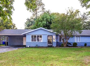 1317 Fairlane Dr, Conway, AR 72034