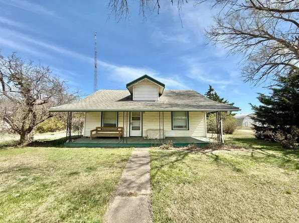201 N Main St, Hunter, KS 67452