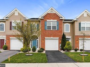 44 Cavendish Way, Falling Waters, WV 25419