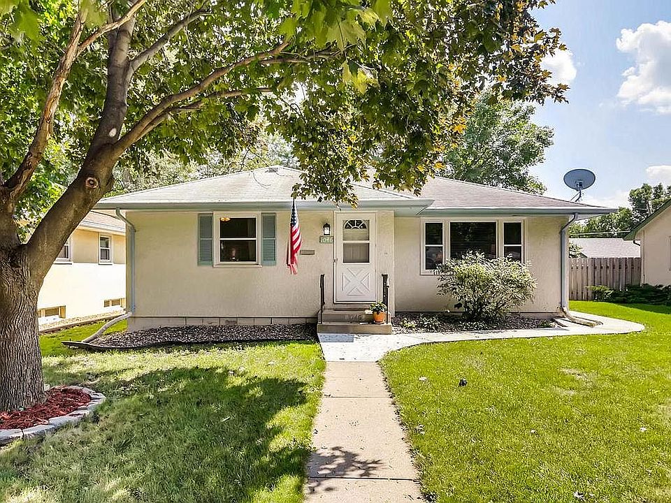 1st image of 1046 Bayard Ave