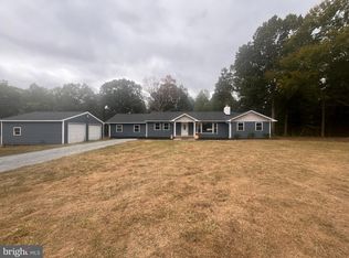 28542 Raccoon Ford Rd, Burr Hill, VA 22433