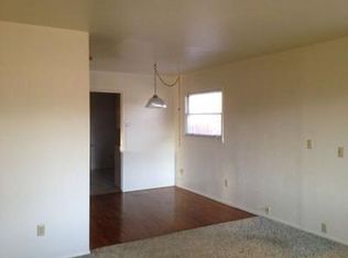 929 Stewart Ave, Lincoln Park, MI 48146