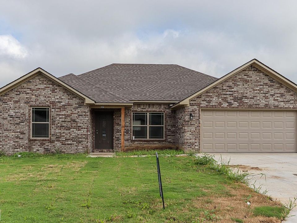 207 Stacy Dr, Paragould, AR 72450 Zillow