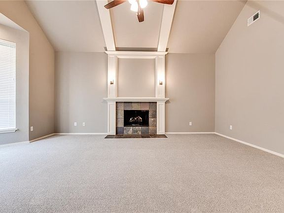 4th image of 15629 Hyde Parke Dr