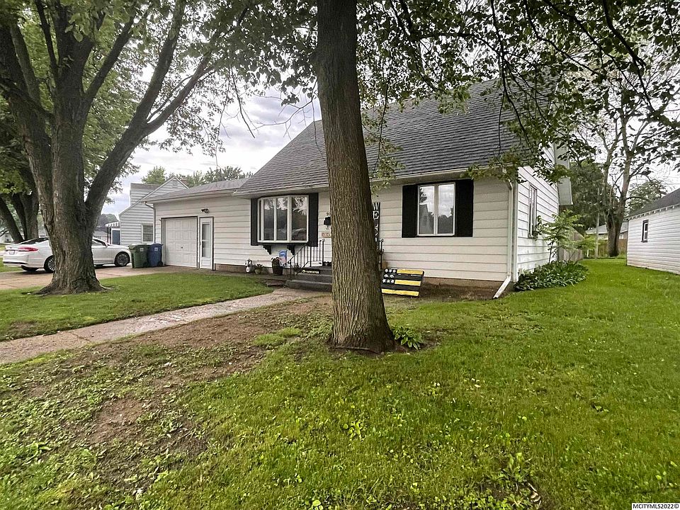 903 S Johnson St, Charles City, IA 50616 Zillow
