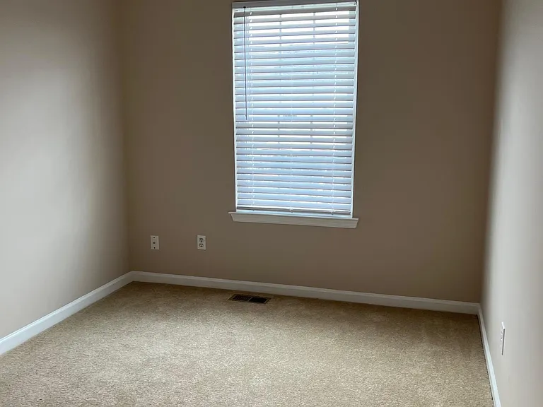 408 Naughty Ln — Photo 14
