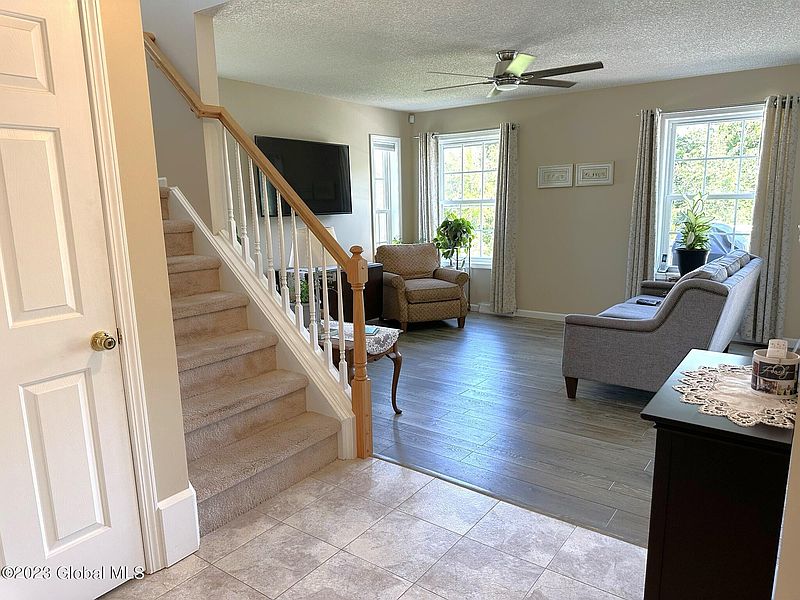 2nd image of 25 Camber Court