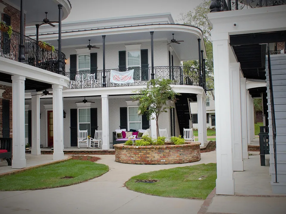 314 Bramlett Blvd #1