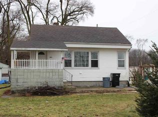 496 E Michigan St, New Carlisle, IN 46552