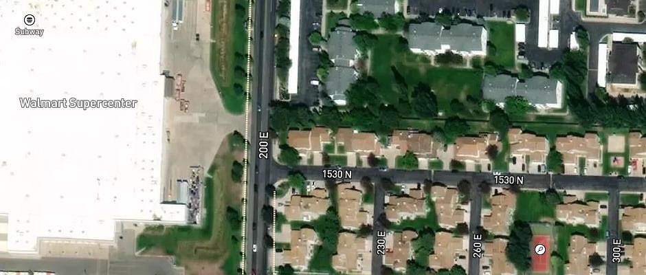 2nd image of 215 E 1530 N