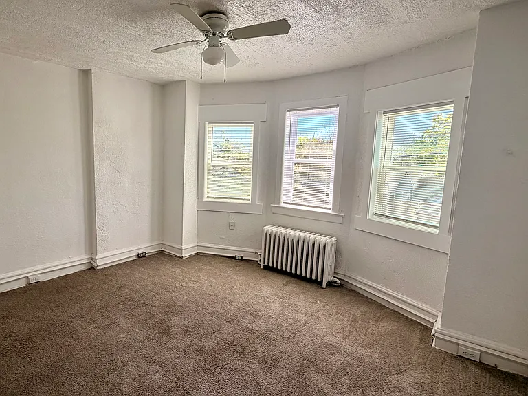 715 Green St — Photo 6