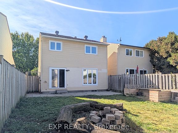 4th image of 7 Fulham Ct