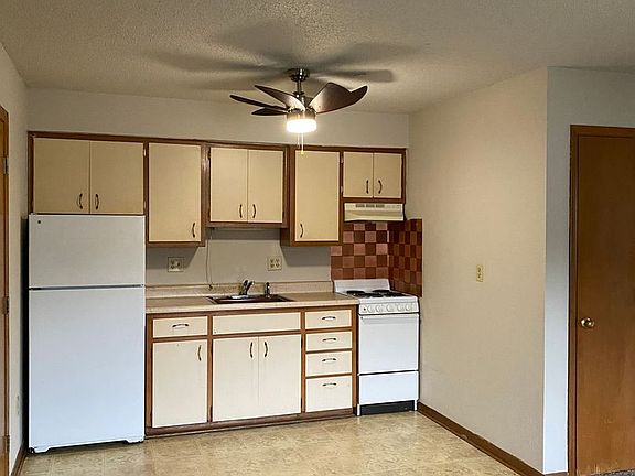 2nd image of 204 E 5th Ave Unit 4