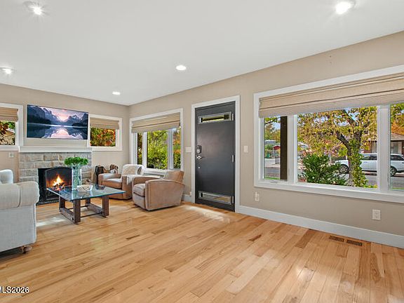 5th image of 720 Nixon Ave
