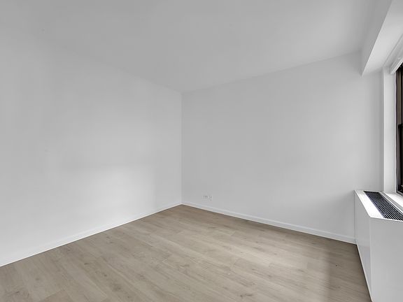 4th image of 345 E 80th St APT 6A