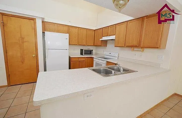 2139 Stone Pine Dr — Photo 12