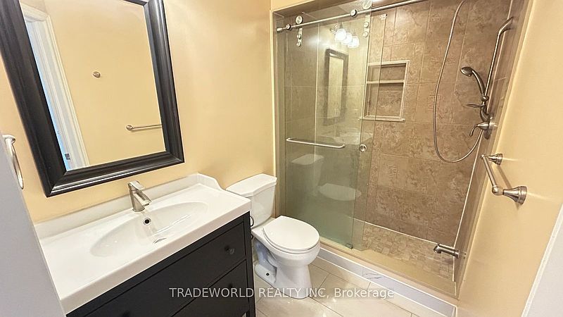 Markham Townhouse for rent - 4 Bedrooms — photo 14