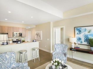 210 Arch St #211, Philadelphia, PA 19106